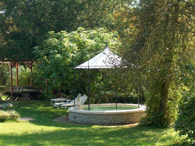 Couette-café Chateau-gaillard Corbelin